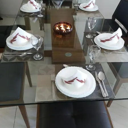 Apartamento Paseo Maritimo Apartment *